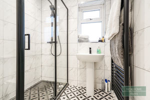 Photo 16- click for photo gallery